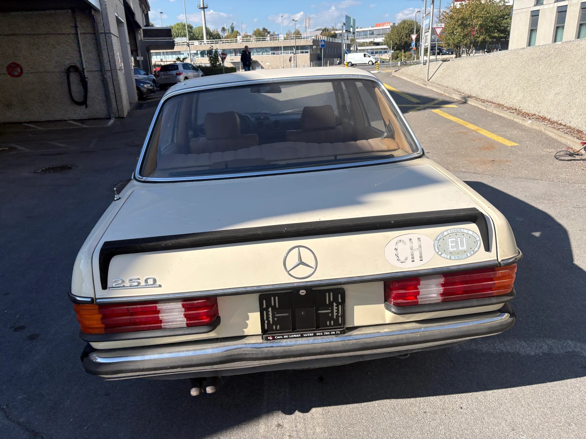 MERCEDES-BENZ 250-image-3