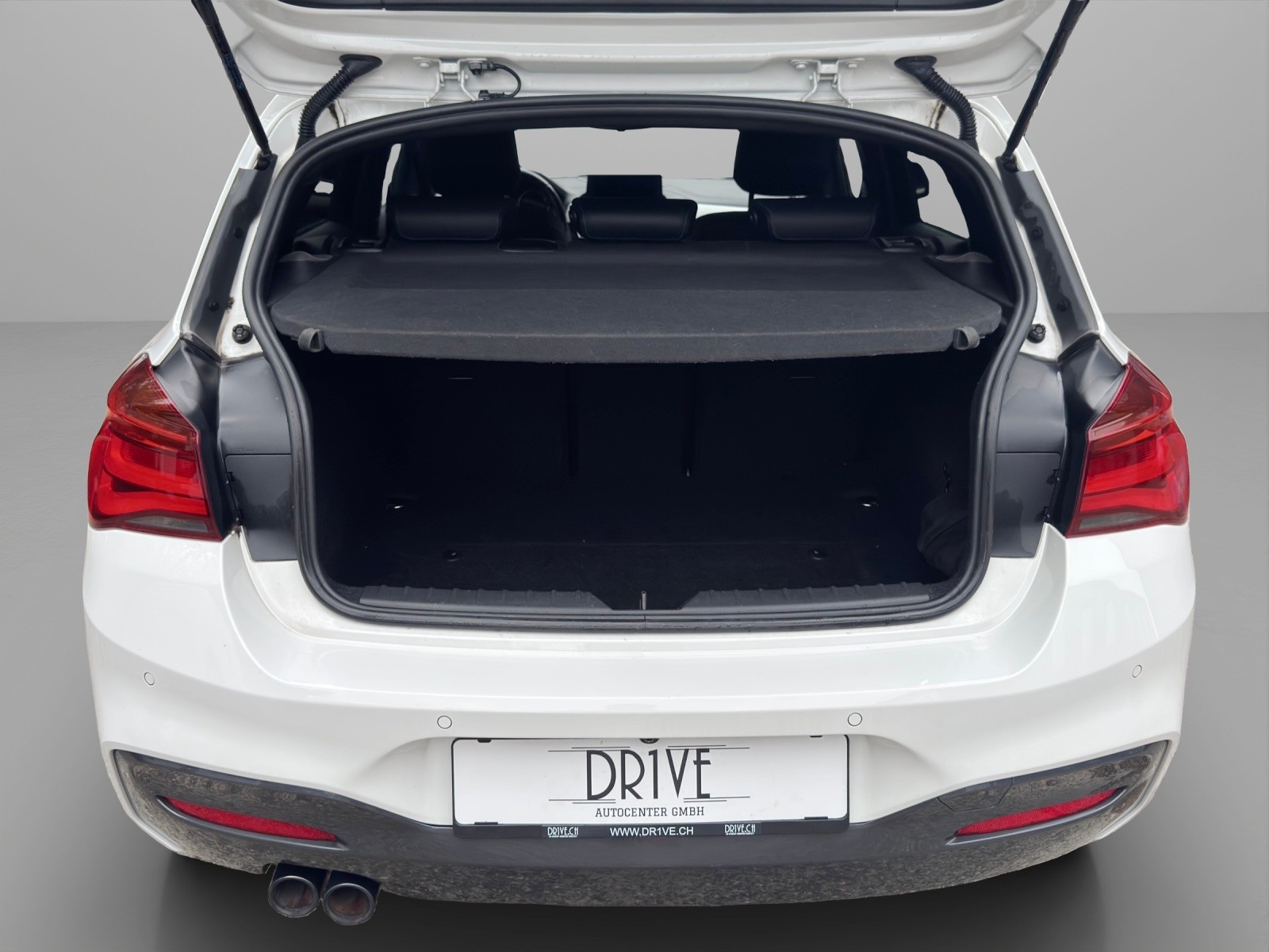 BMW 120d xDrive Edition M Sport Steptronic *M-Paket*Rückfahrkamera*Harman/Kardon*Sitzheizung uvm.*-image-11