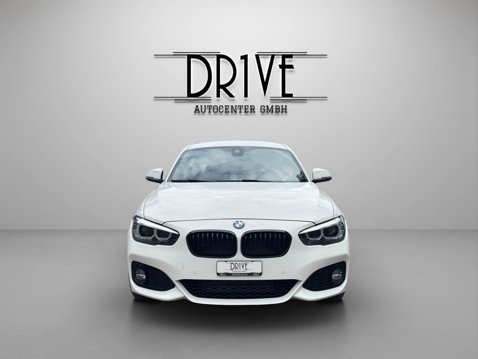 BMW 120d xDrive Edition M Sport Steptronic *M-Paket*Rückfahrkamera*Harman/Kardon*Sitzheizung uvm.*-image-1