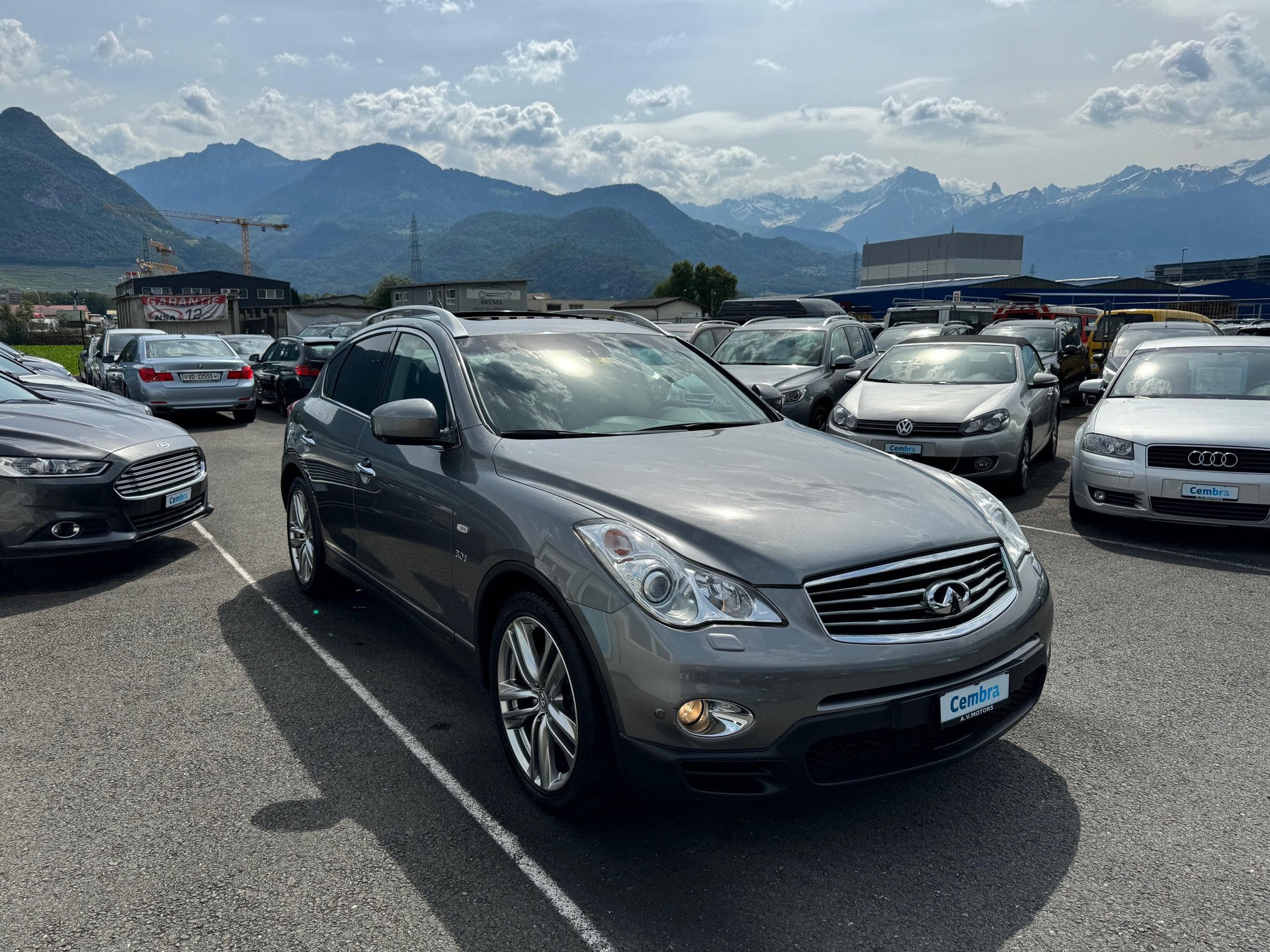 INFINITI QX50 3.0d GT Premium AWD Automatic-image-1
