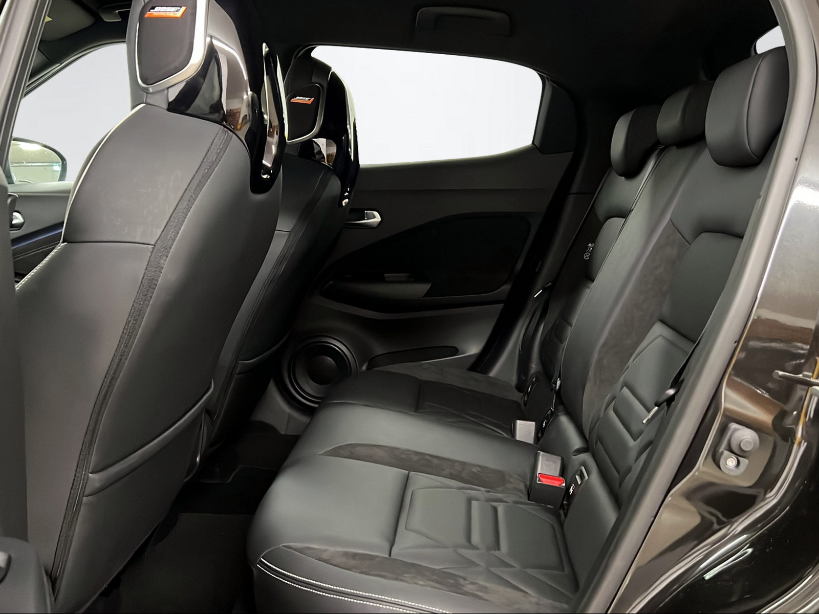 NISSAN Juke 1.6 Hybrid N-Design-image-10