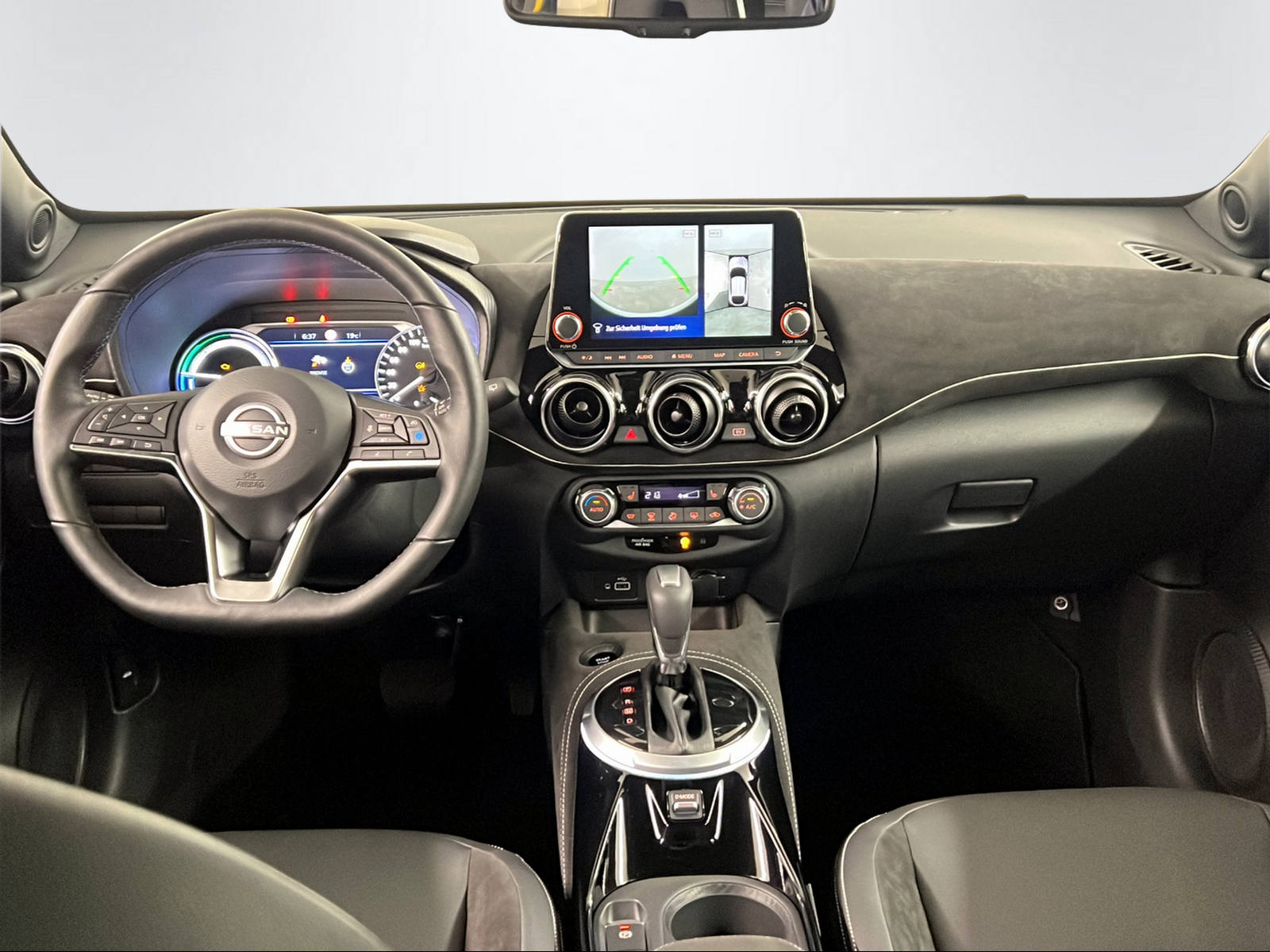 NISSAN Juke 1.6 Hybrid N-Design-image-11