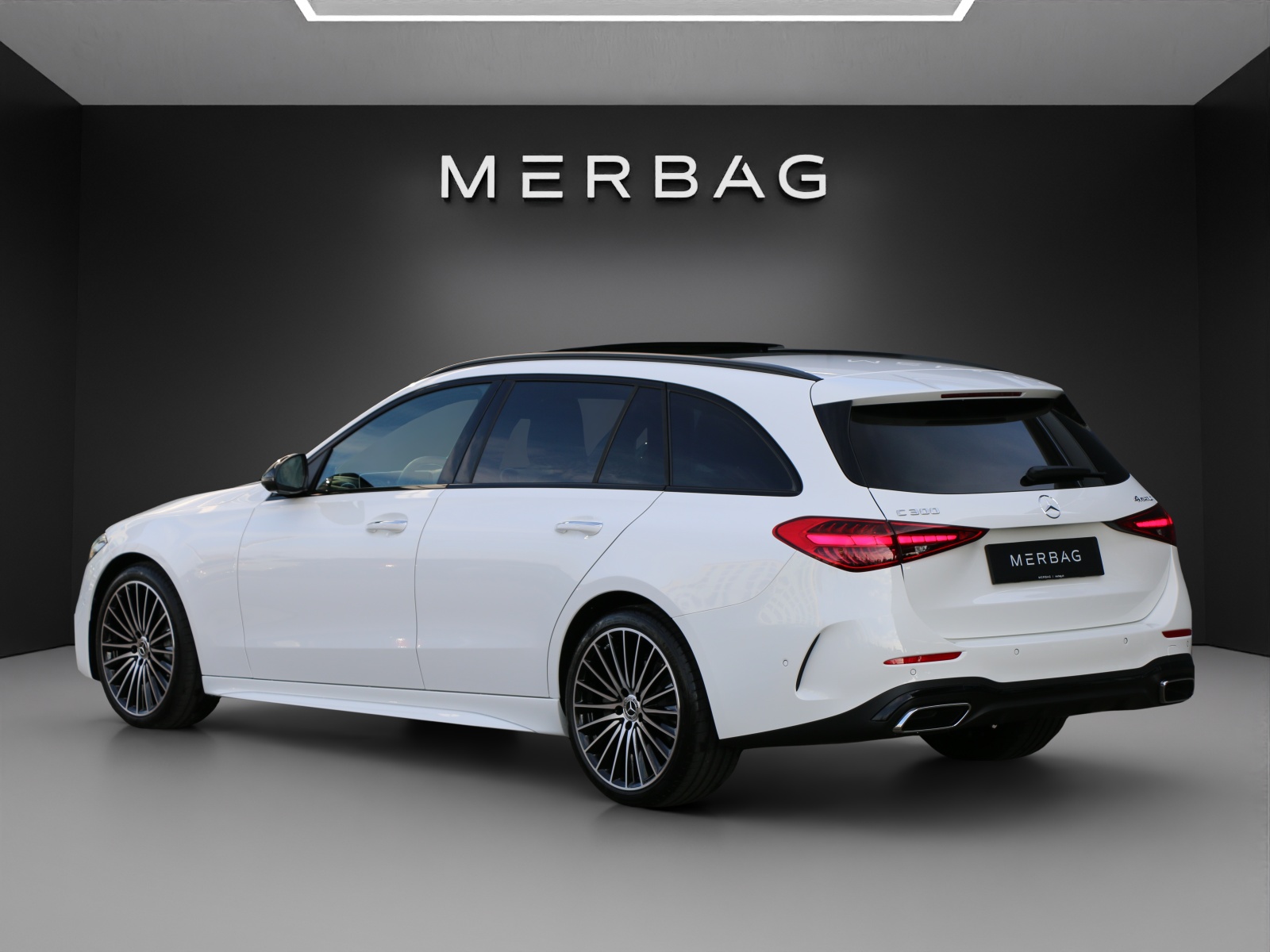 MERCEDES-BENZ C 300 T 4 Matic-image-1