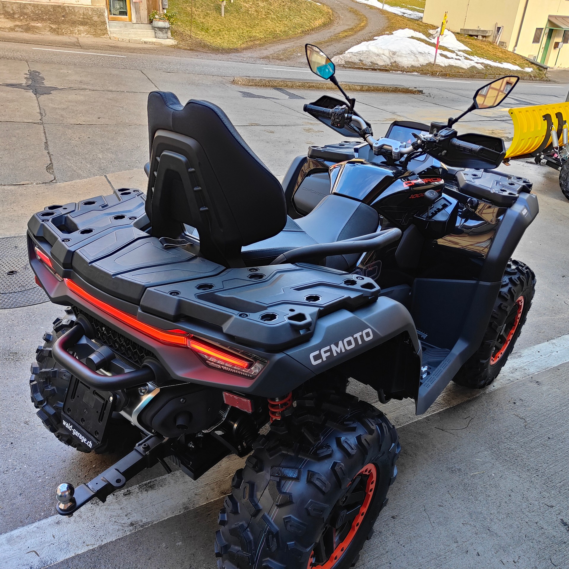 CF MOTO C Force 1000 Touring Premium 8" Display-image-4