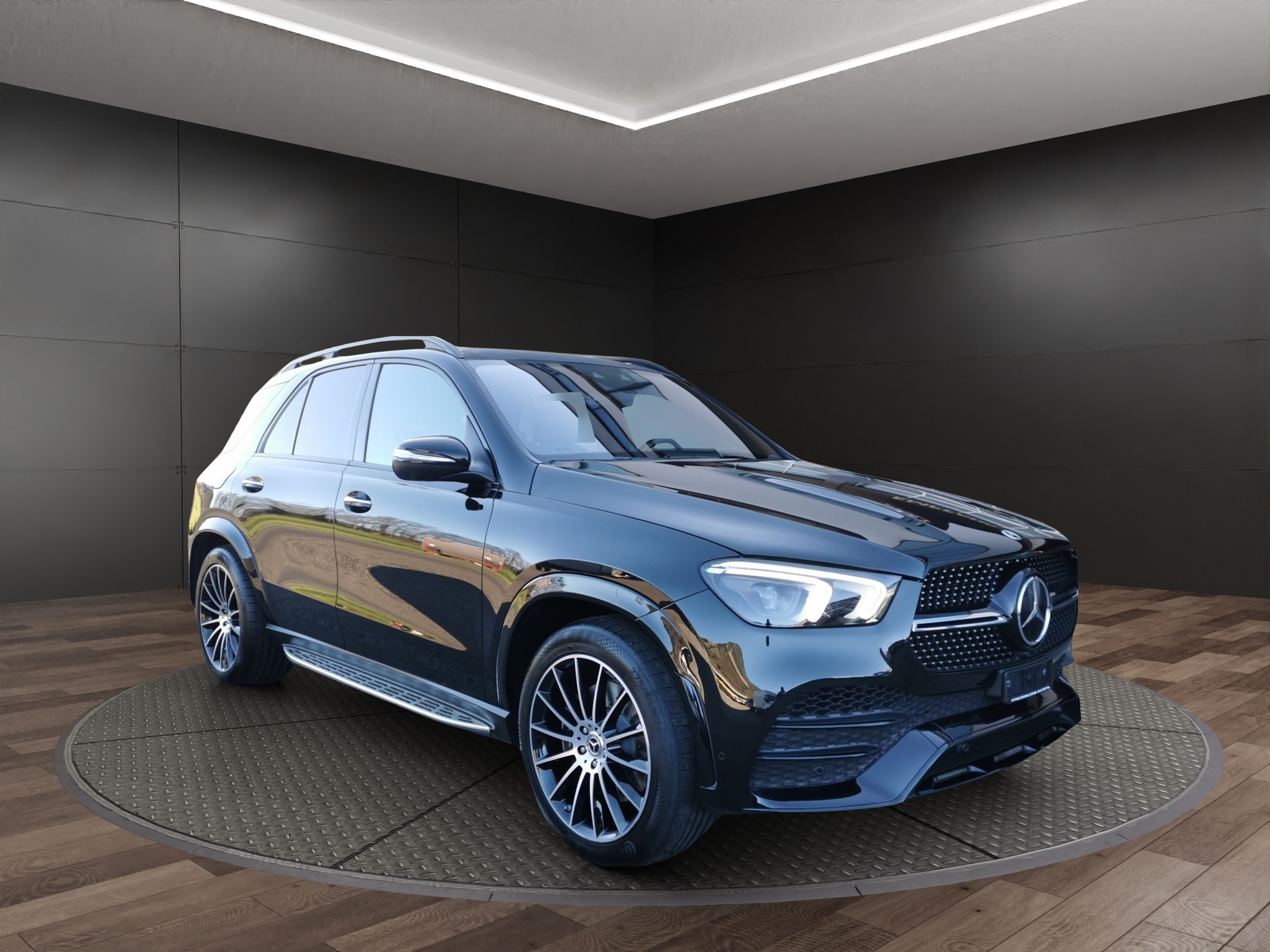 MERCEDES-BENZ GLE 400 d AMG Line 4matic — slika 8