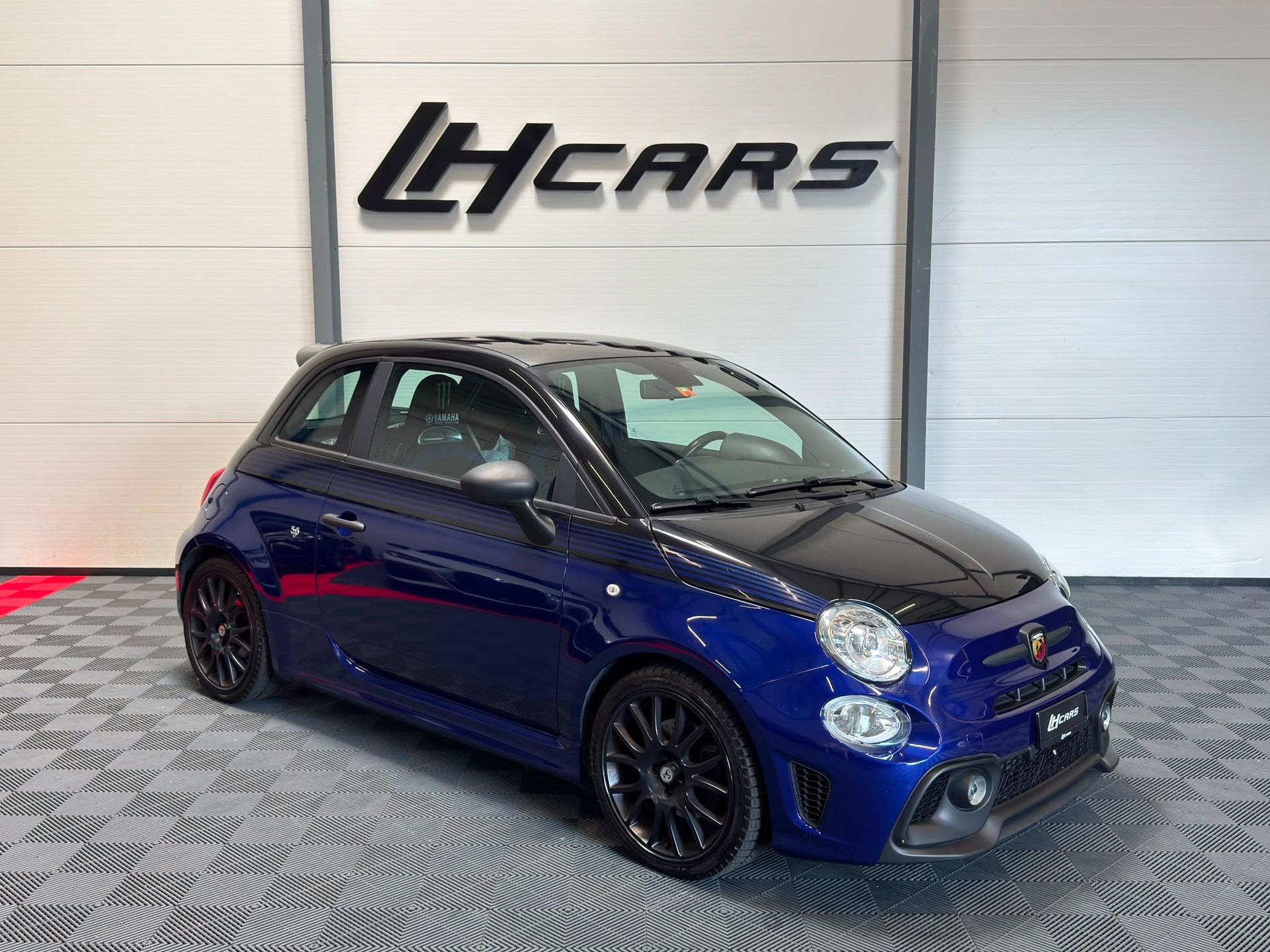 FIAT 595 Abarth 1.4 T-Jet 165 Yamaha Monster-image-5