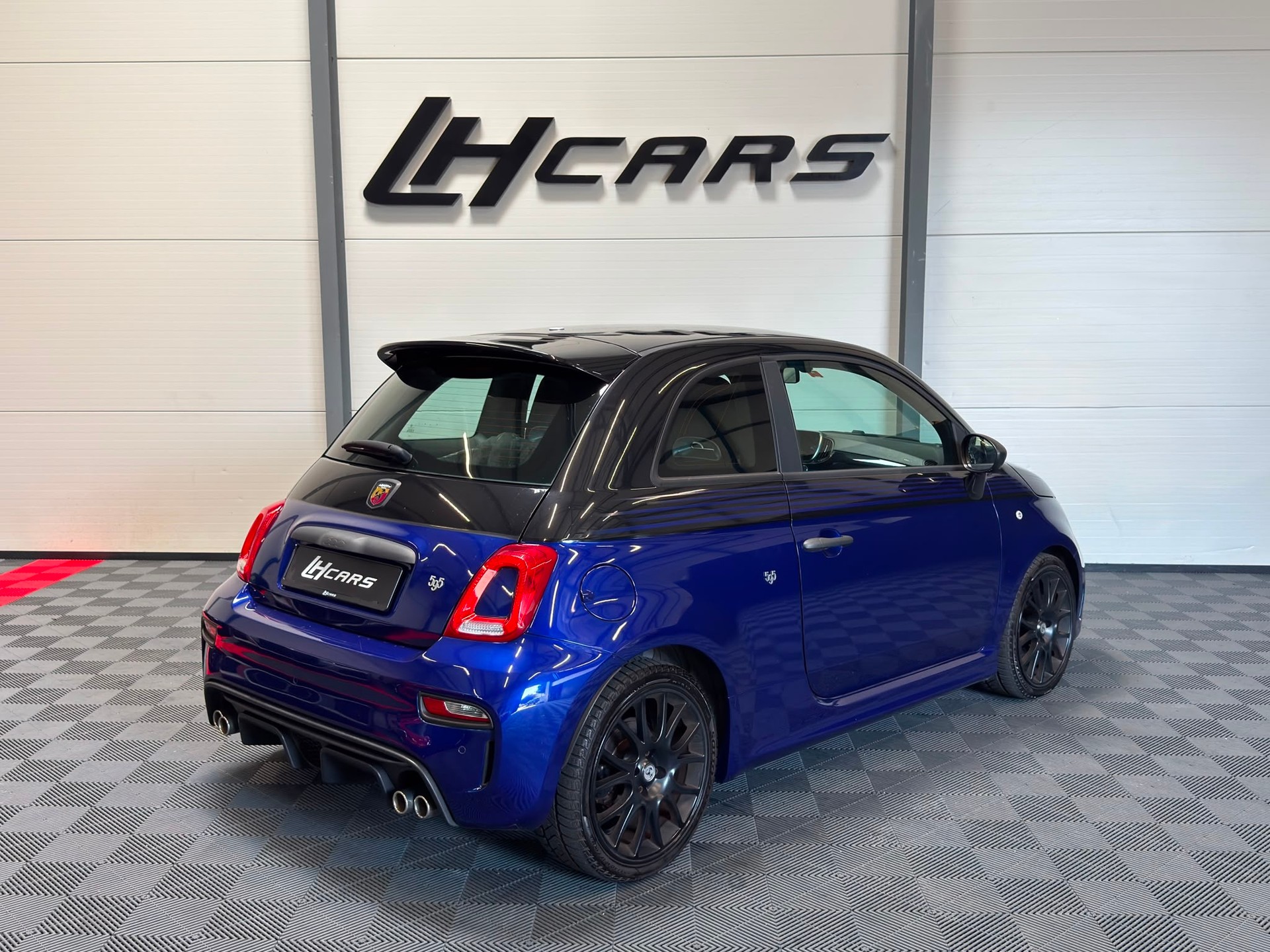 FIAT 595 Abarth 1.4 T-Jet 165 Yamaha Monster-image-3