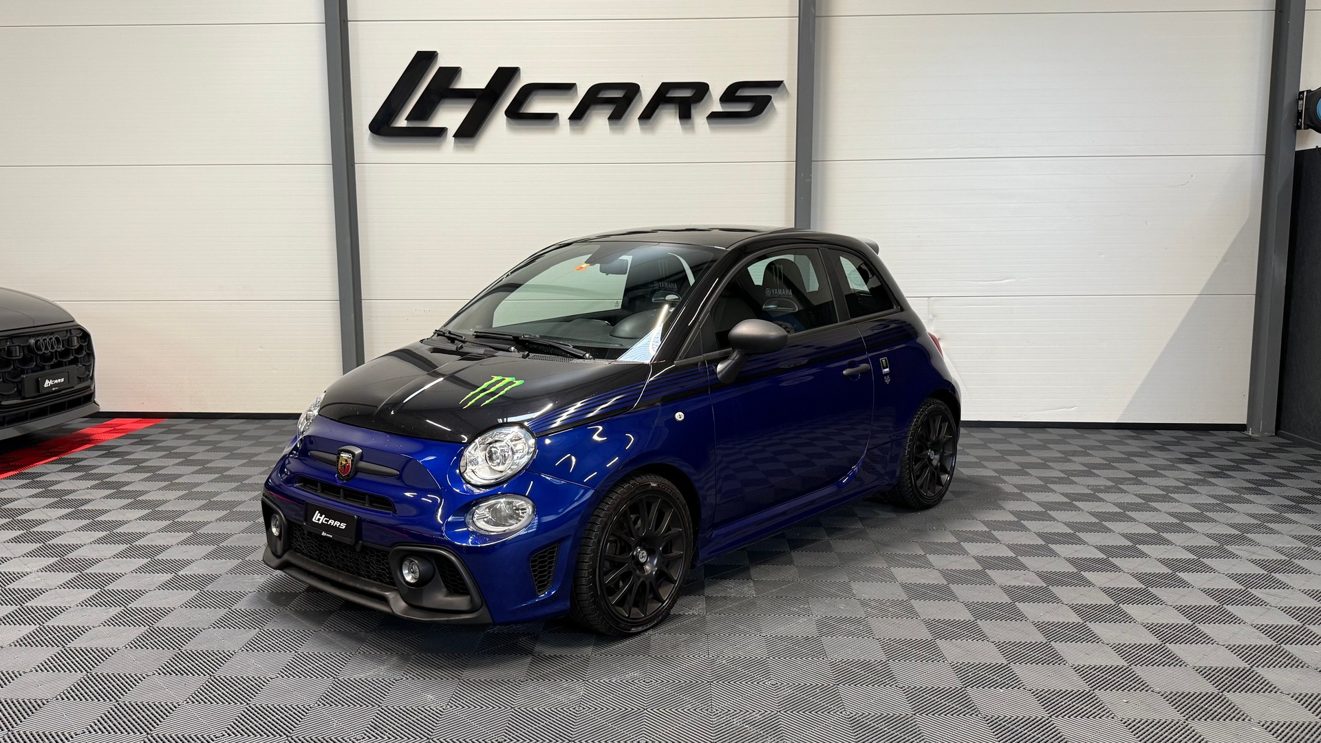 FIAT 595 Abarth 1.4 T-Jet 165 Yamaha Monster-image-0