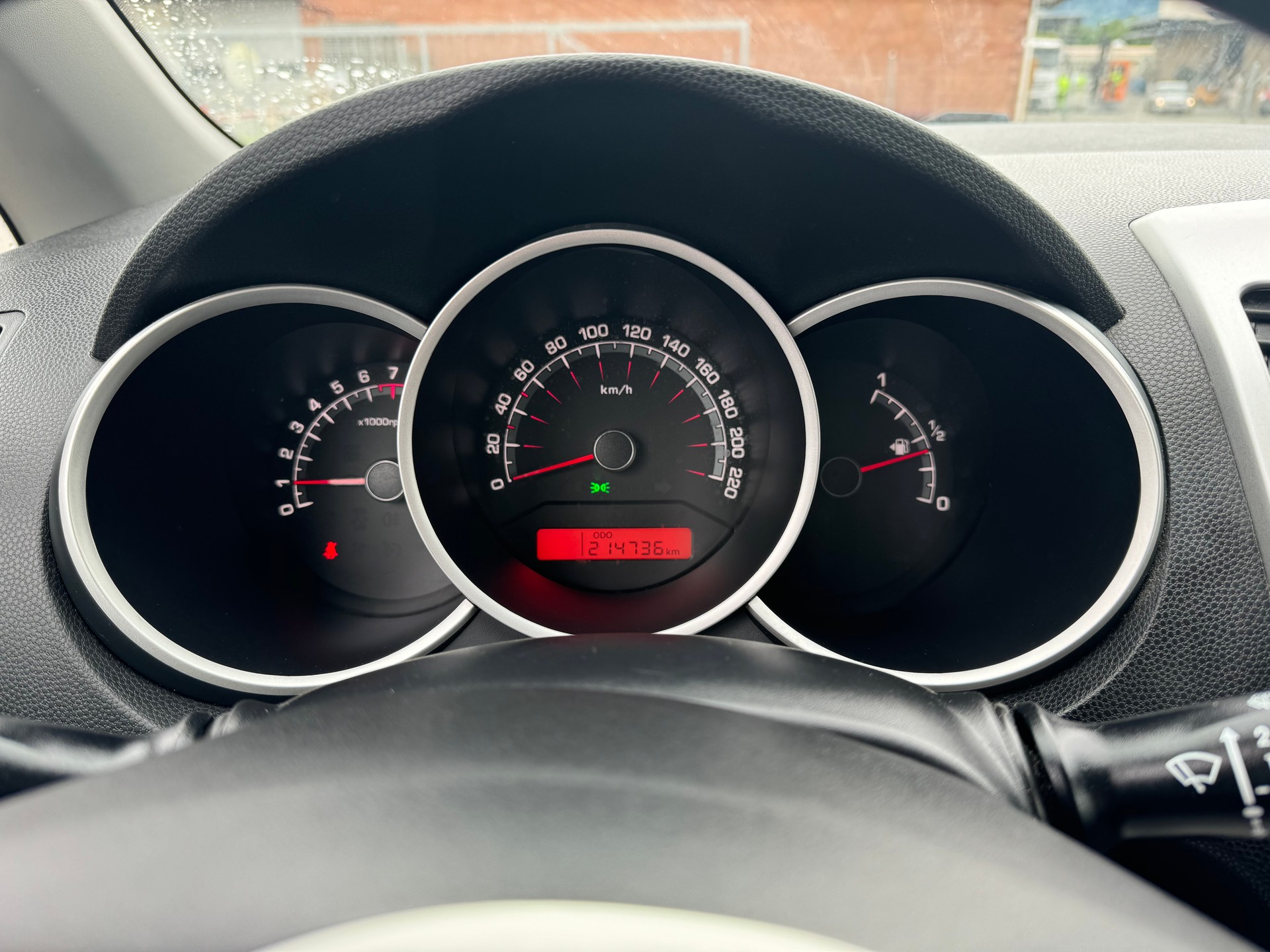 KIA Venga 1.4 CVVT _seven-image-10