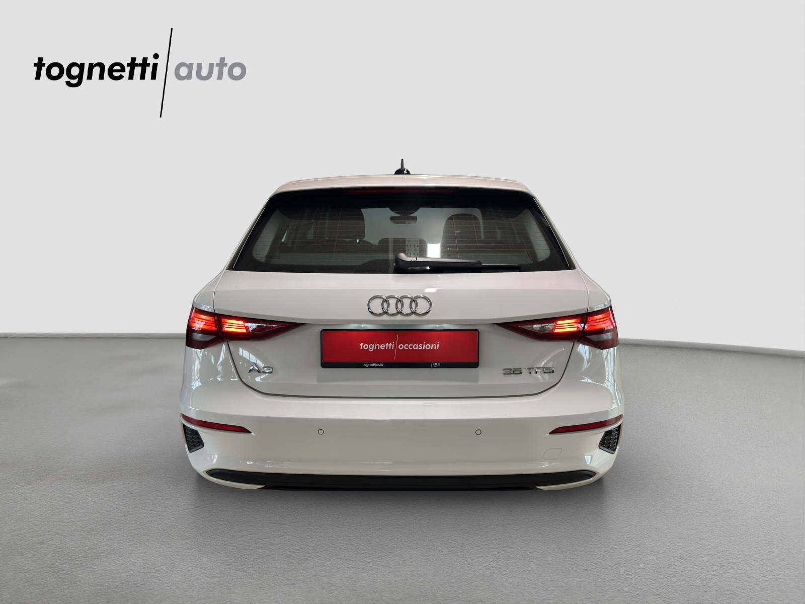 AUDI A3 Sportback 35 TFSI Attraction S-tronic-image-5