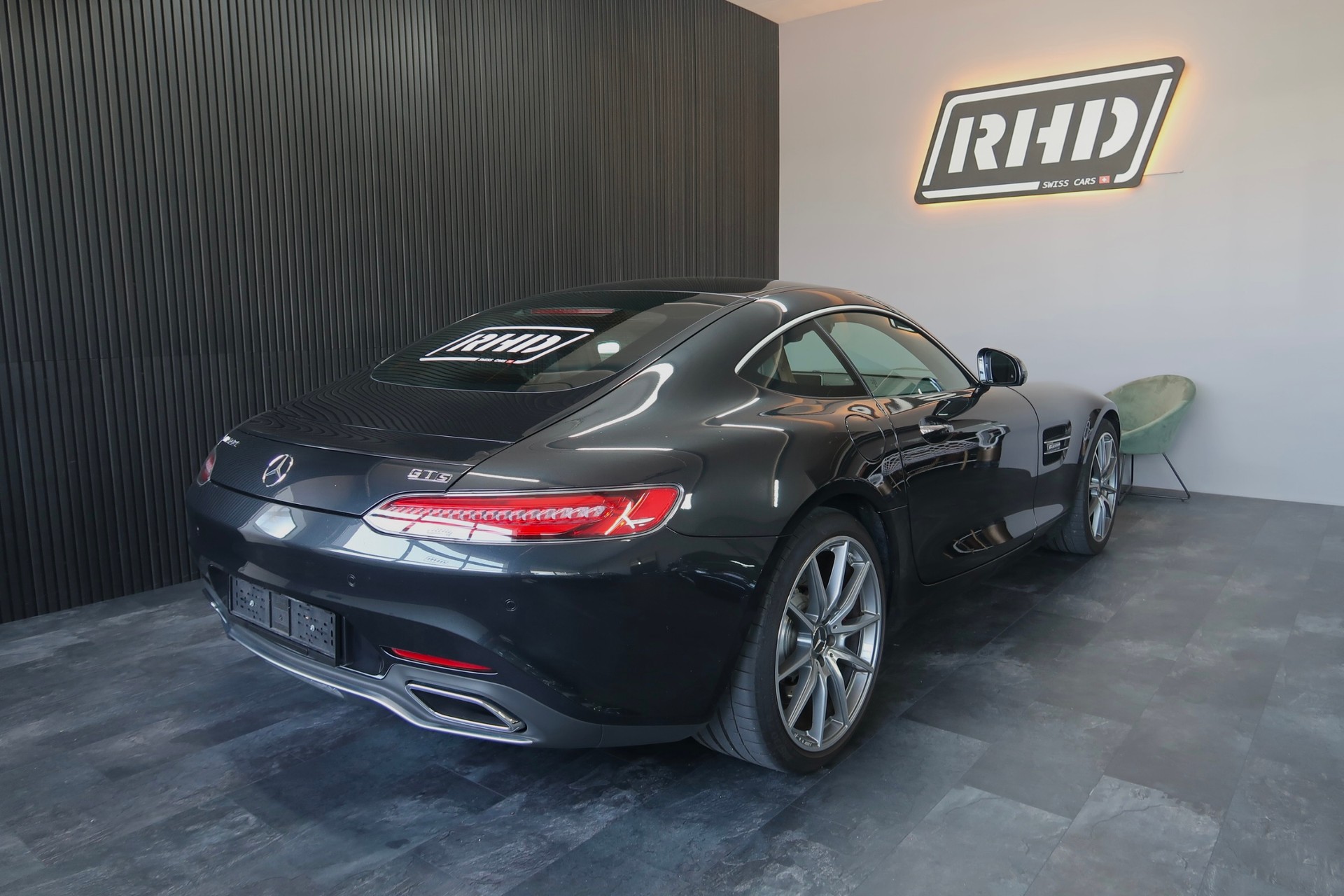 MERCEDES-BENZ AMG GT S Speedshift DCT / 510CV / MFK-showroom-element-1