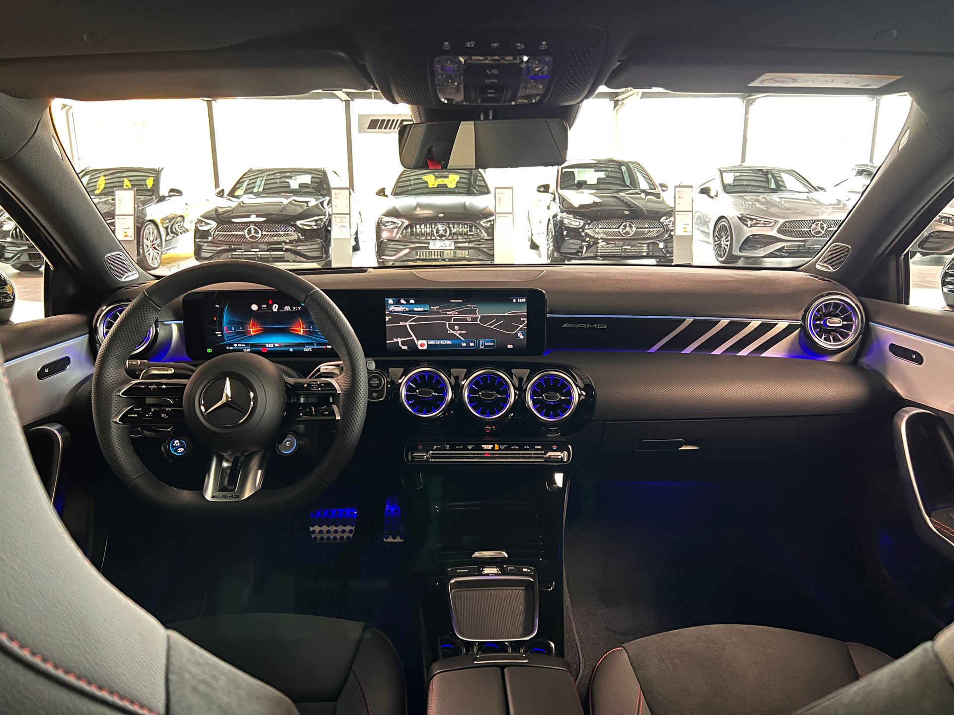 MERCEDES-BENZ A AMG 45 S 4Matic+ 8G-DCT-image-12