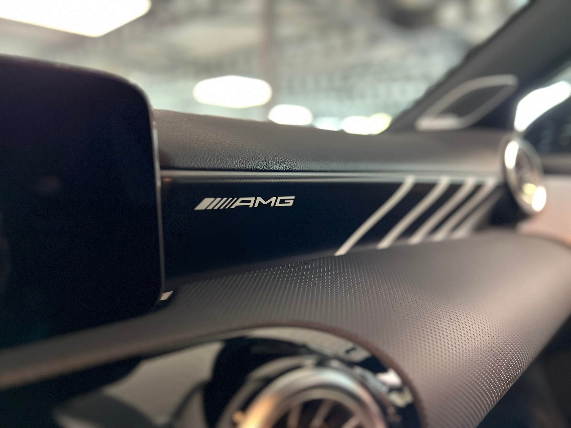 MERCEDES-BENZ A AMG 45 S 4Matic+ 8G-DCT-image-11