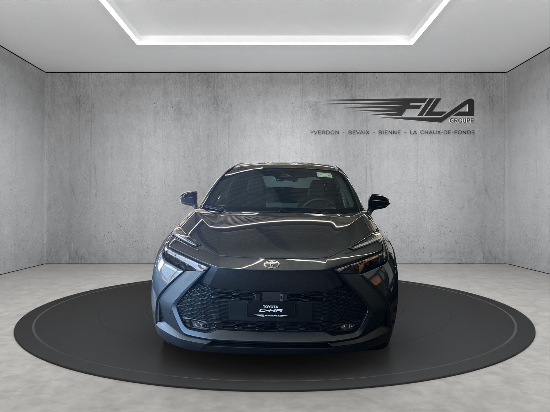 TOYOTA C-HR 2.0 PHEV Swiss Edit-image-1