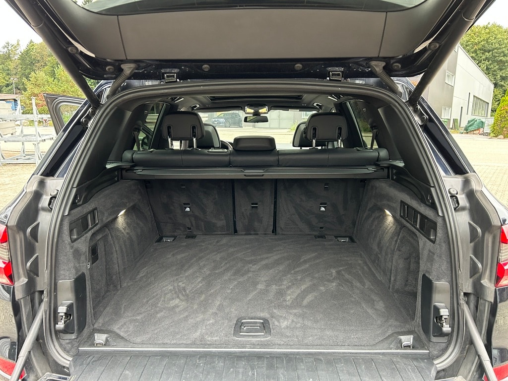 BMW X5 xDrive 48V 30d M Sport Steptronic-image-18