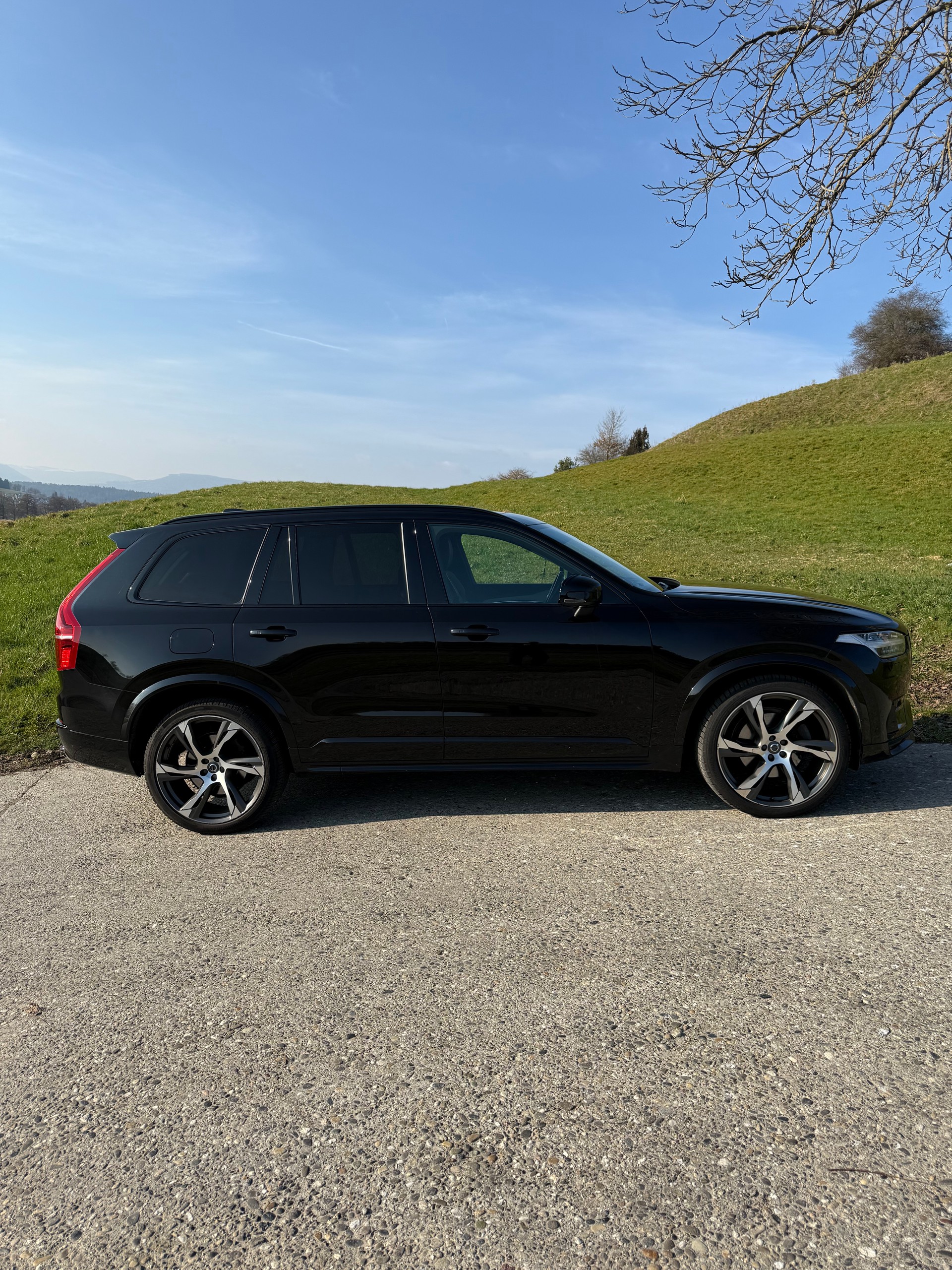 VOLVO XC90 B5 Diesel Mild Hybrid R Design AWD Inscription Geartronic