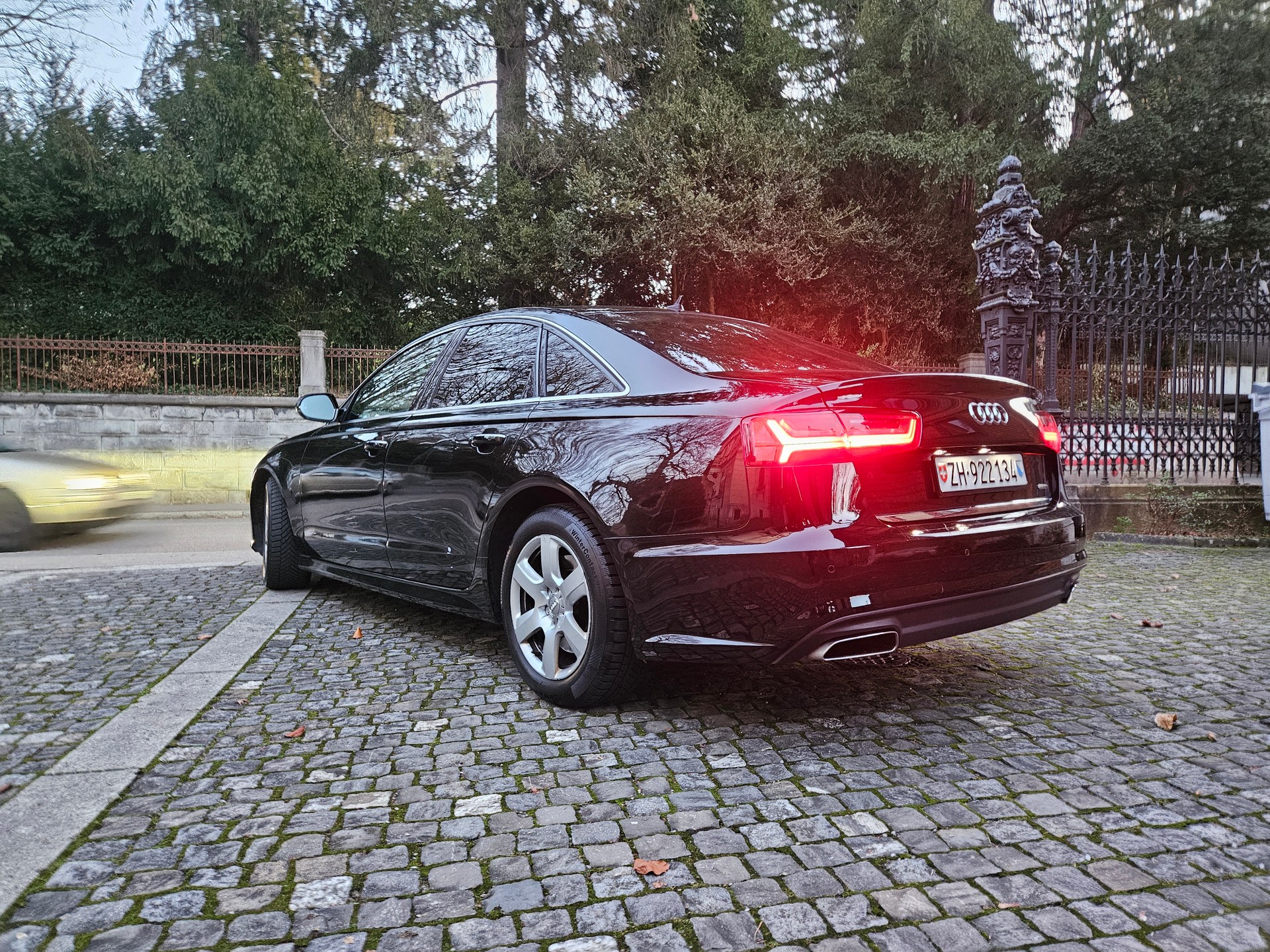 AUDI A6 Limousine 3.0 TDI V6 Attraction quattro S-tronic-image-9