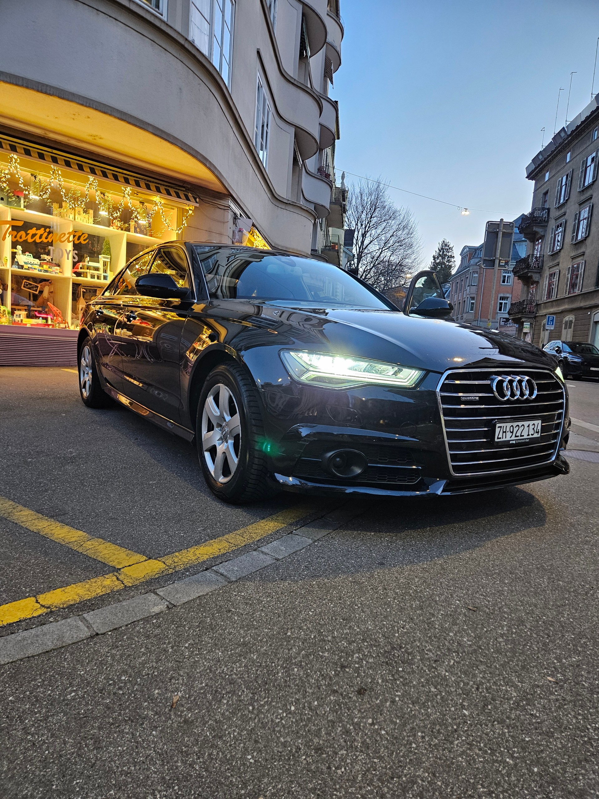 AUDI A6 Limousine 3.0 TDI V6 Attraction quattro S-tronic-image-1
