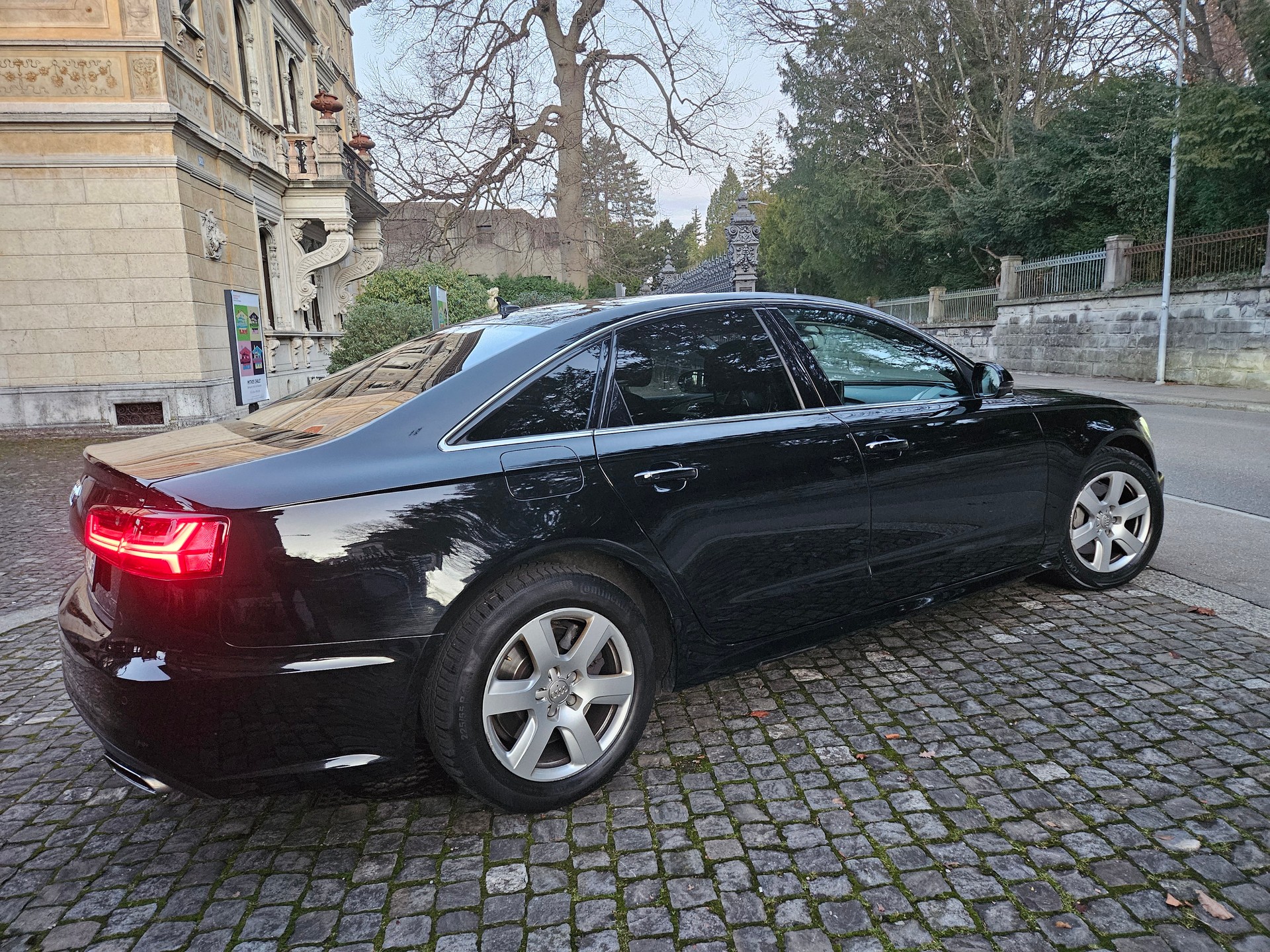 AUDI A6 Limousine 3.0 TDI V6 Attraction quattro S-tronic-image-8