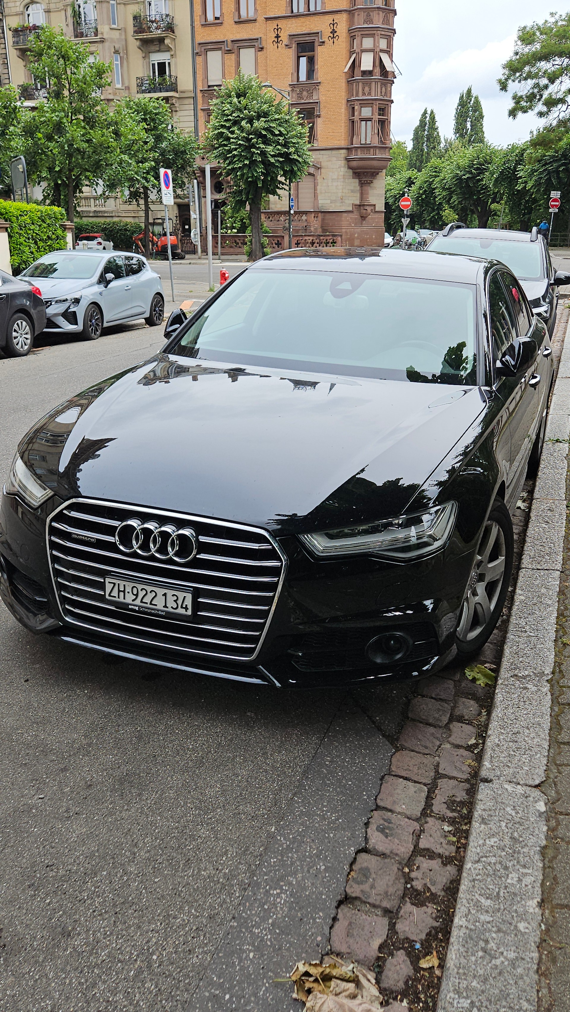 AUDI A6 Limousine 3.0 TDI V6 Attraction quattro S-tronic-image-11
