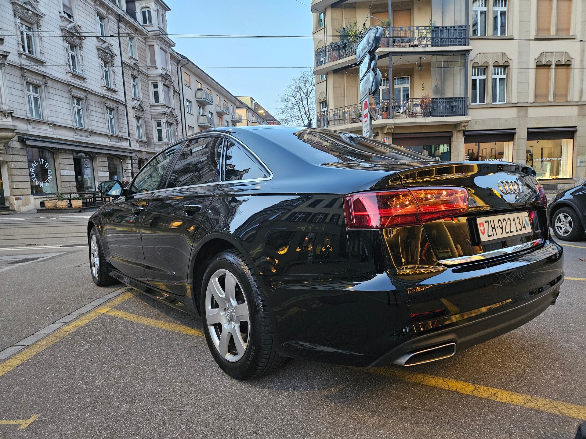 AUDI A6 Limousine 3.0 TDI V6 Attraction quattro S-tronic-image-7
