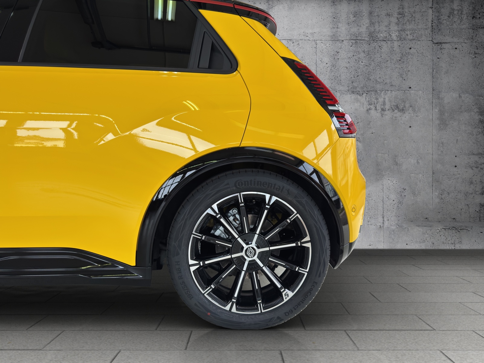 RENAULT R5 E-Tech Comfort Range 52 kWh Iconic Five-image-30