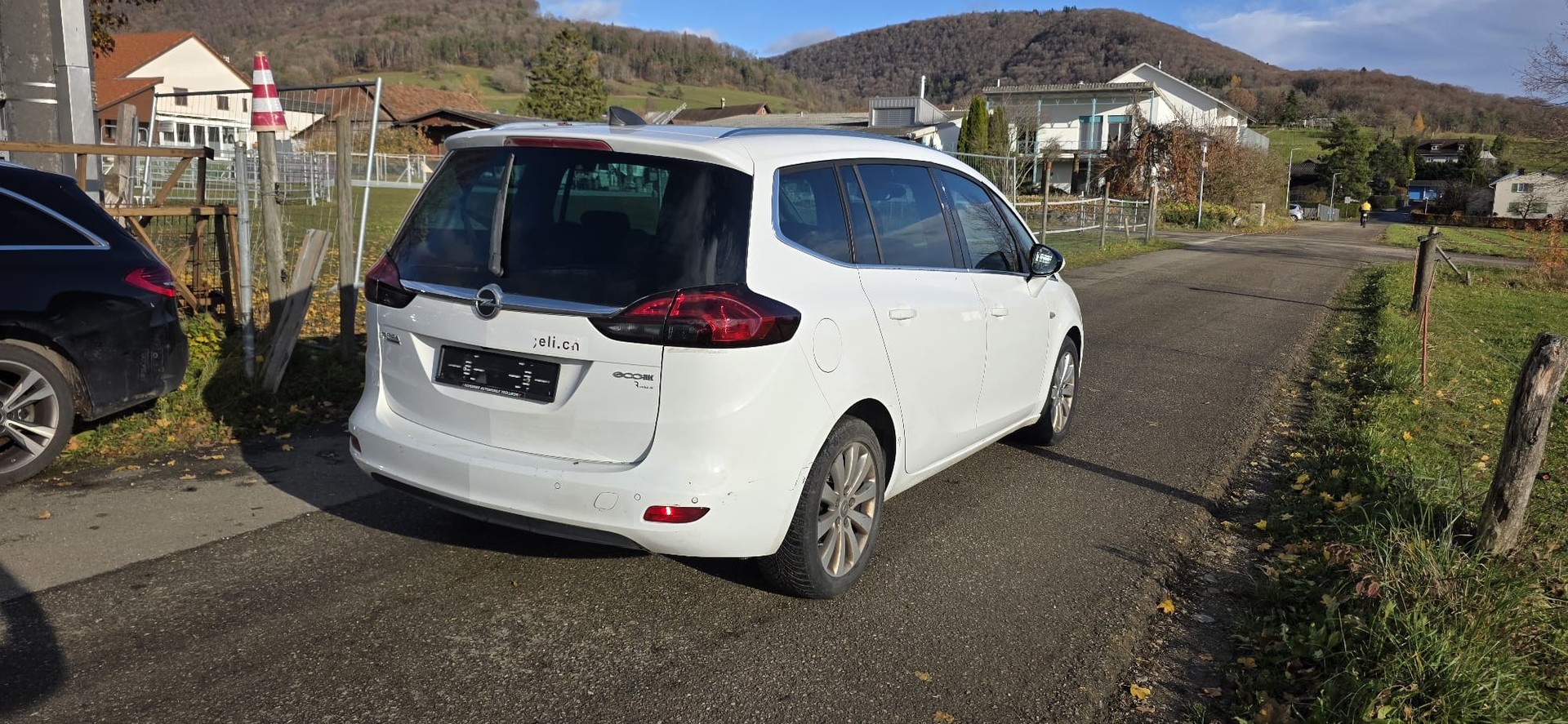 OPEL Zafira Tourer 1.6 CDTi Cosmo-image-2