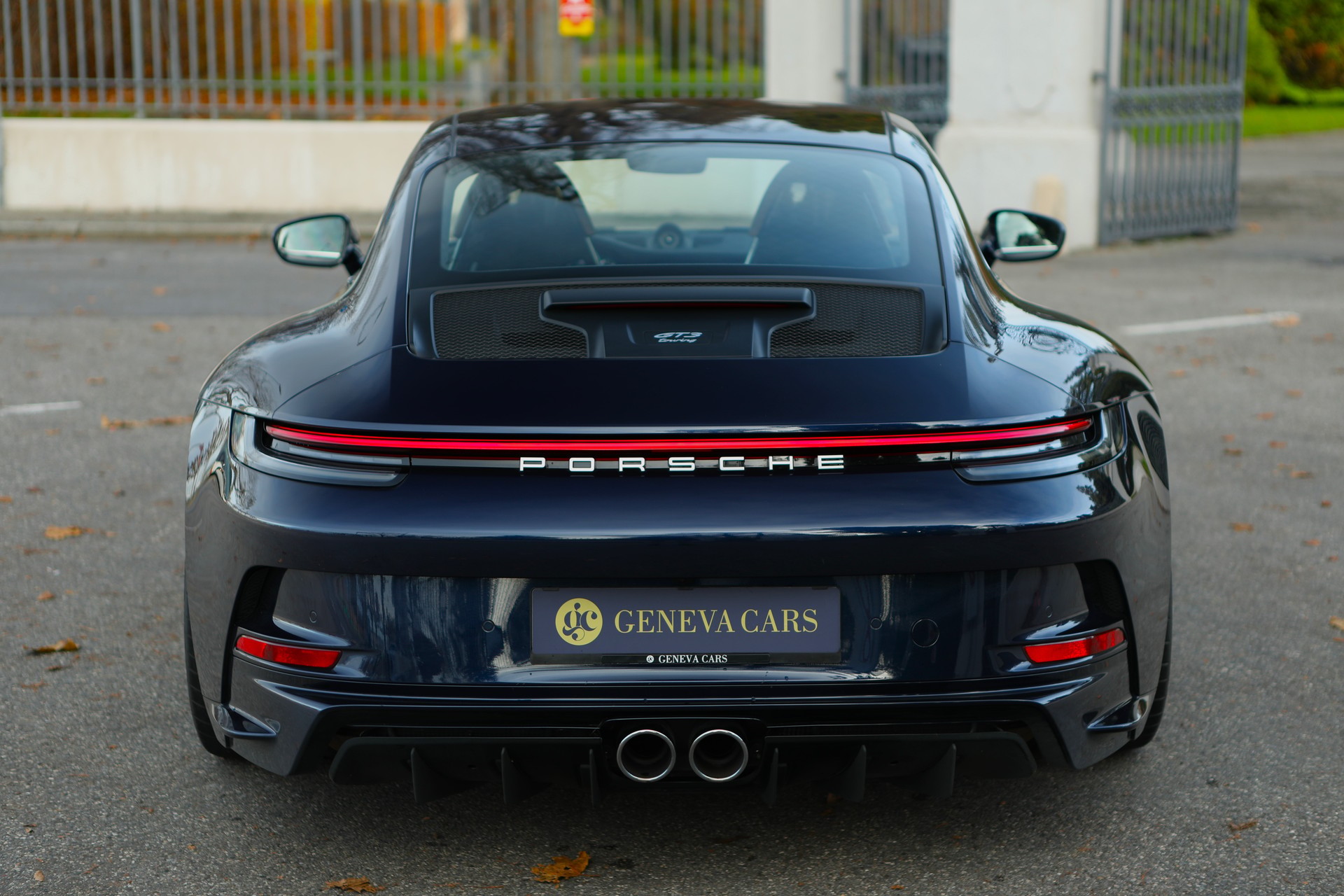 PORSCHE 911 GT3 Touring PDK - Exclusive Manufaktur-image-4