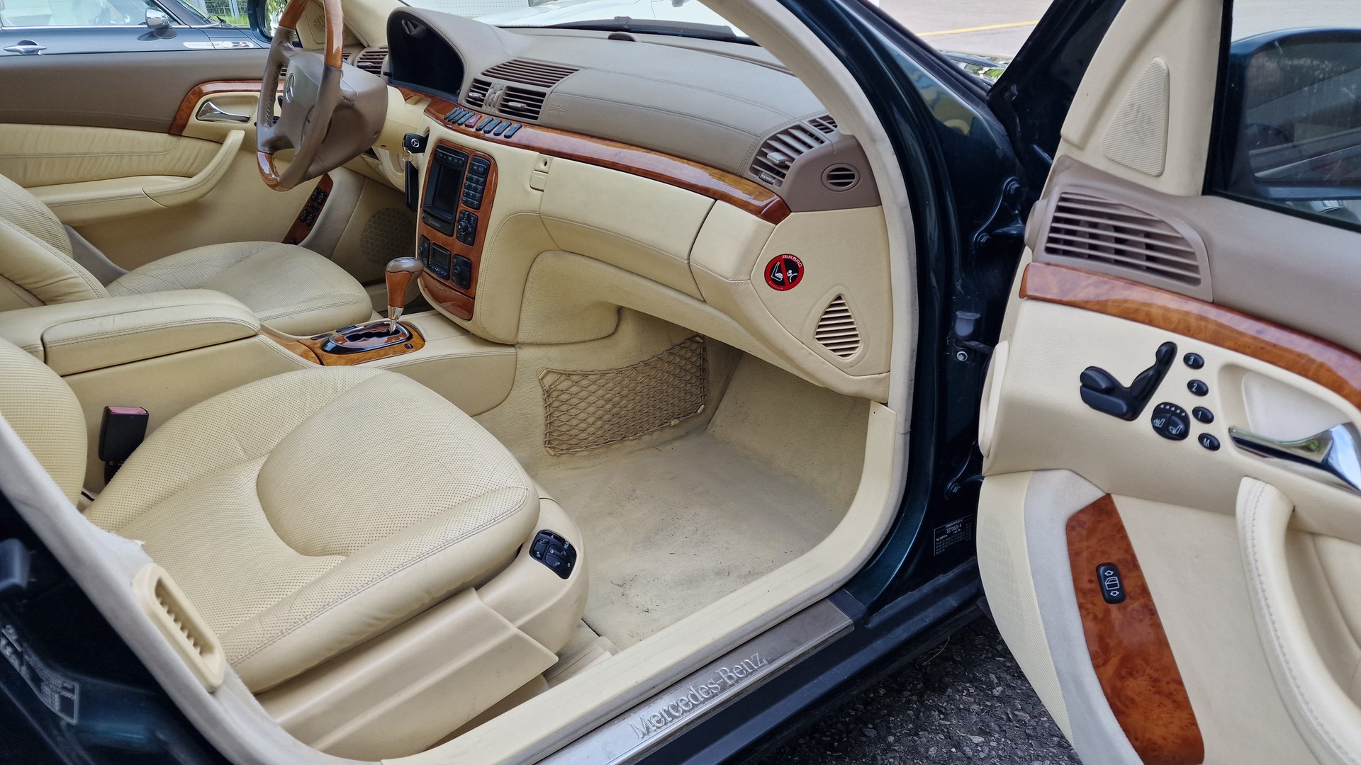 MERCEDES-BENZ S 500-image-10