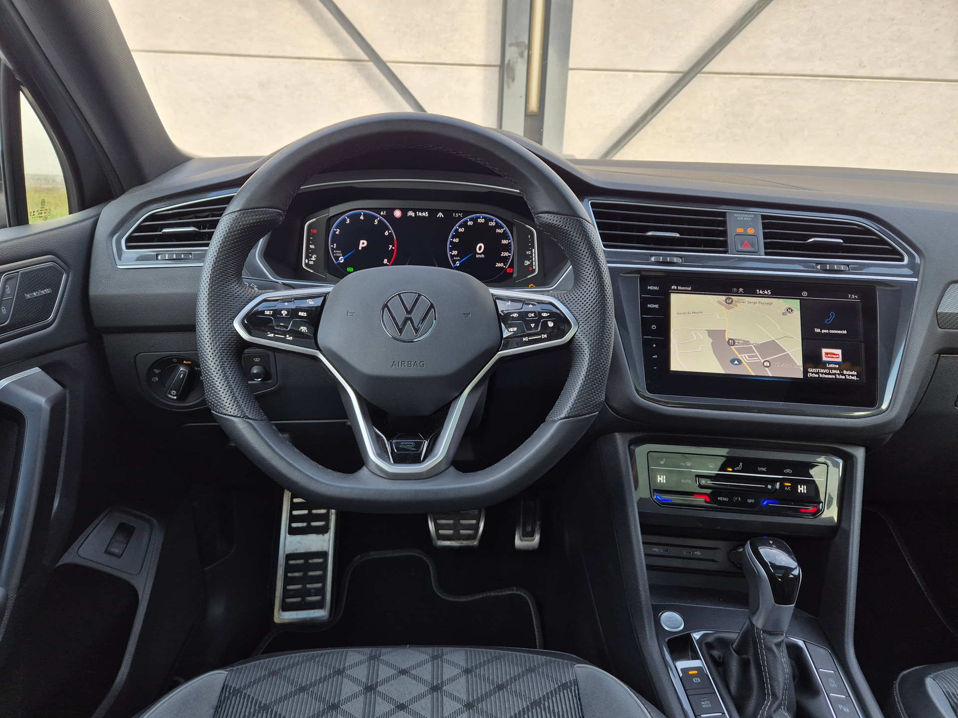 VW Tiguan Allspace 2.0TSI R-Line 4Motion DSG-image-6