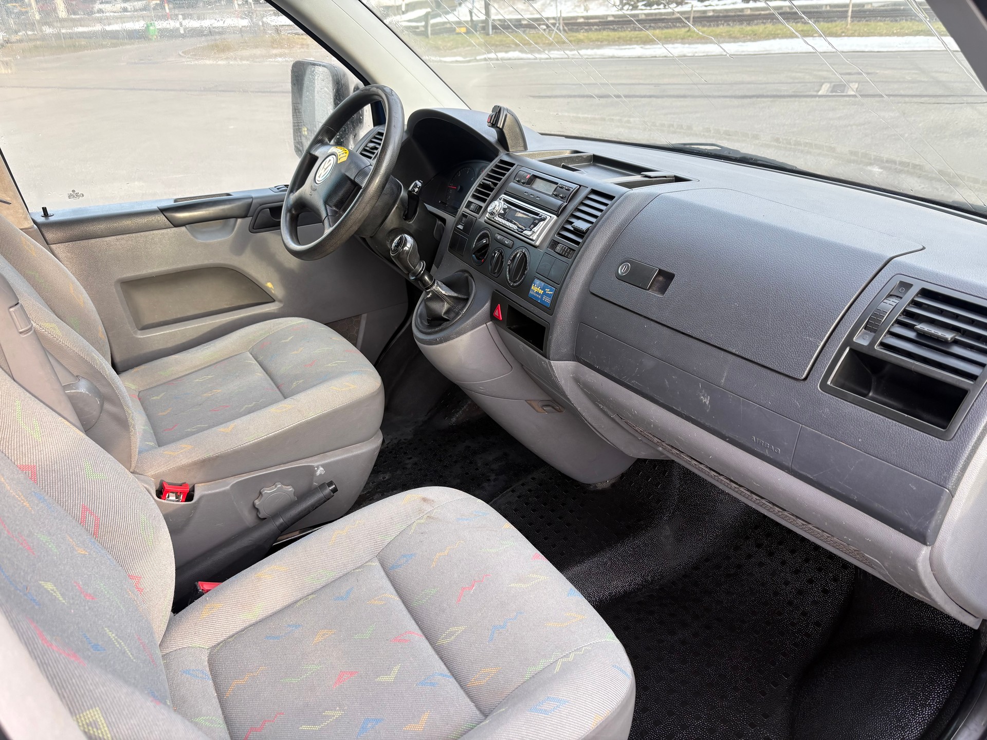 VW T5 2.5 TDI PD 4MOTION-image-11