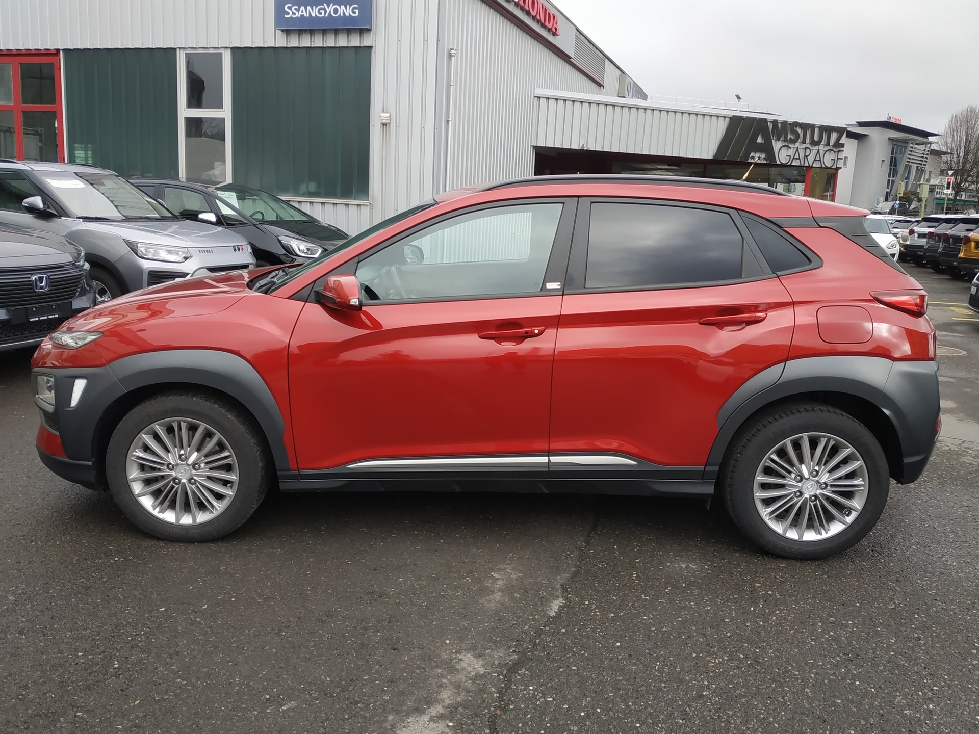 HYUNDAI Kona 1.6 T-GDi Launch 4WD DCT-image-7