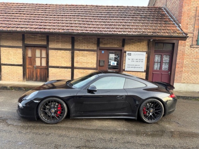 PORSCHE 911 Carrera 4 GTS PDK-image-4