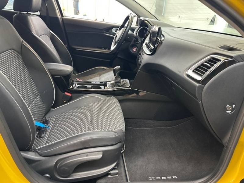 KIA XCeed 1.5 T-GDi Power-image-6