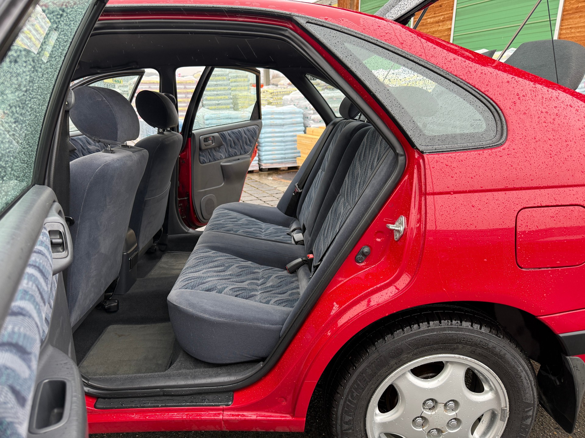 TOYOTA Carina E 2.0 GLi Liftback-image-9
