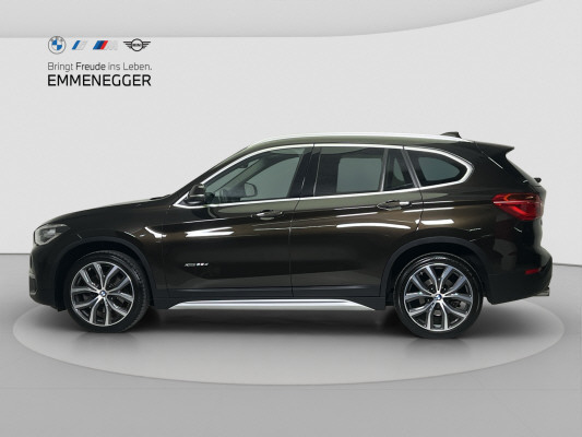 BMW X1 xDrive 25d xLine-image-1