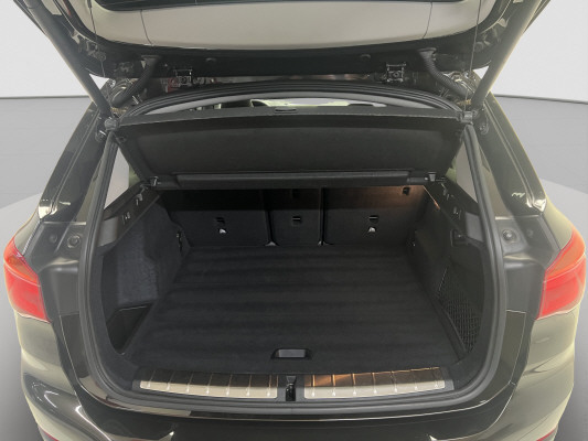 BMW X1 xDrive 25d xLine-image-13