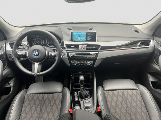 BMW X1 xDrive 25d xLine-image-10