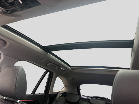 BMW X1 xDrive 25d xLine-image-12