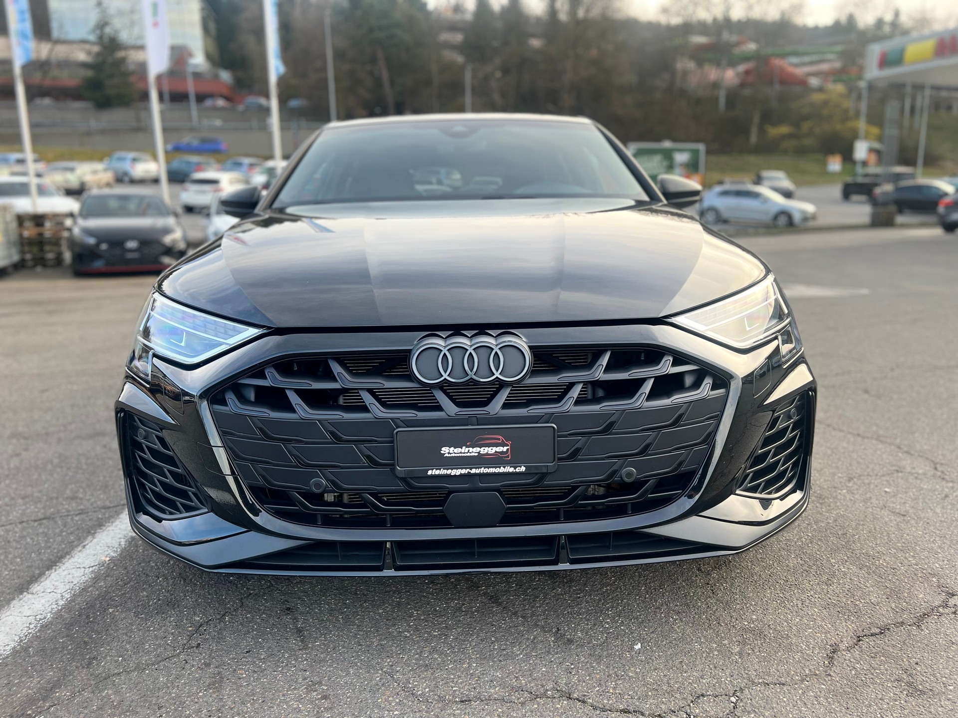 AUDI S3 Sportback TFSI quattro S-tronic-showroom-element-3