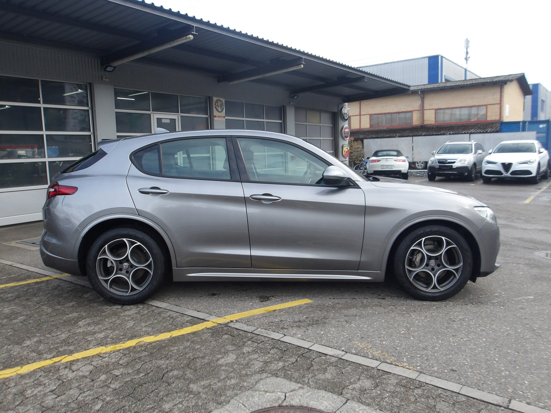 ALFA ROMEO Stelvio 2.0 Super Q4 Automatic-image-5