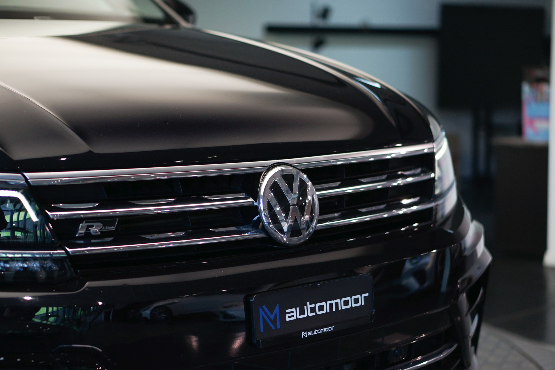 VW Tiguan 2.0TSI Highline R-Line 4Motion DSG *CH-Fahrzeug* *AHK*-image-36