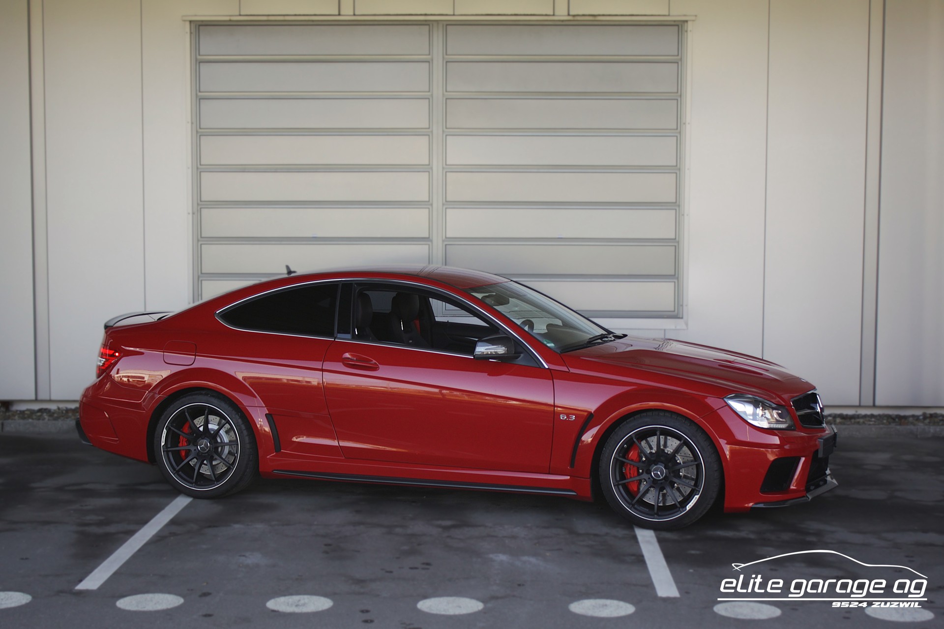 MERCEDES-BENZ C 63 Coupé AMG Black Series-image-6