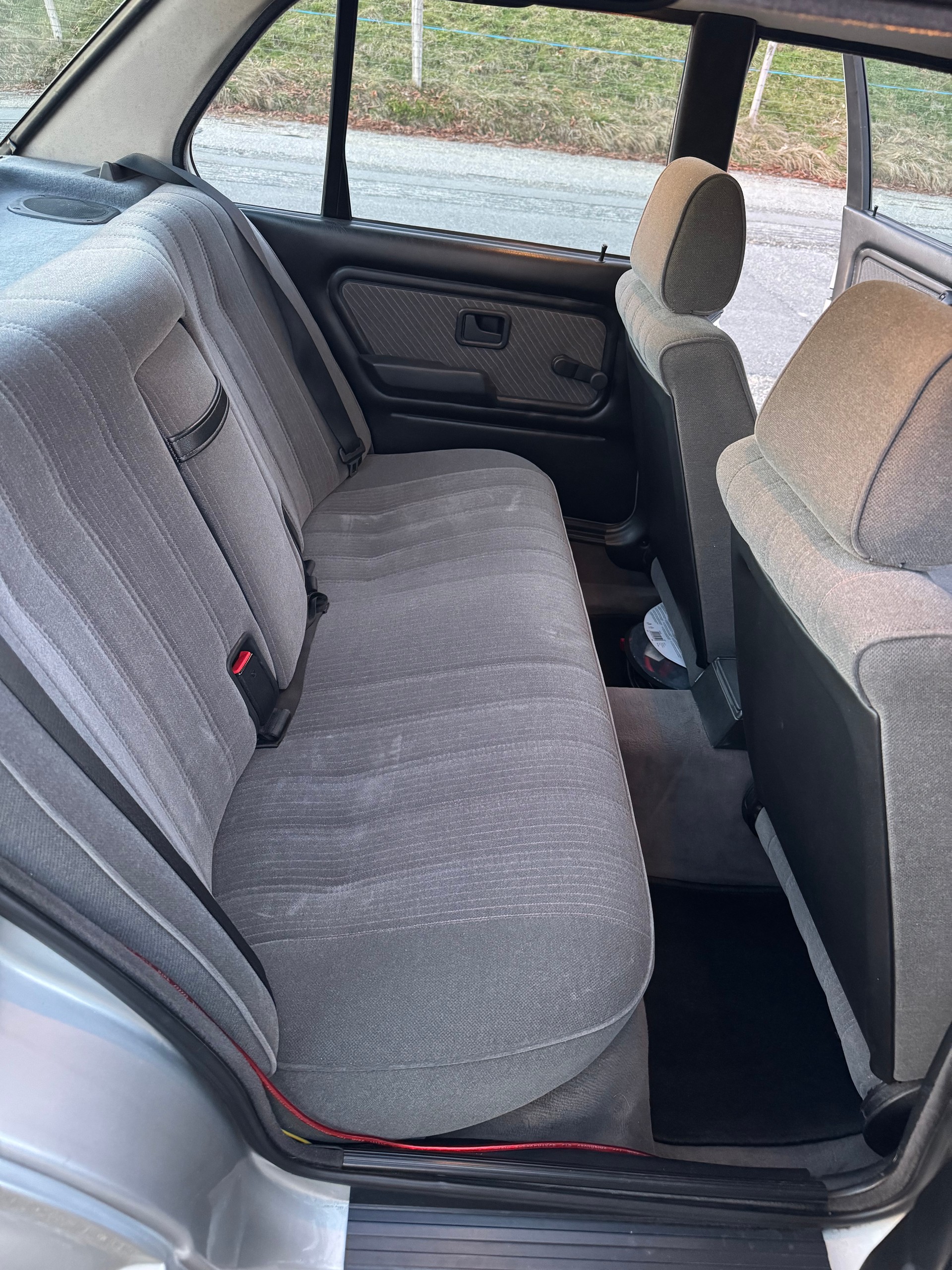 BMW 320i A-image-5