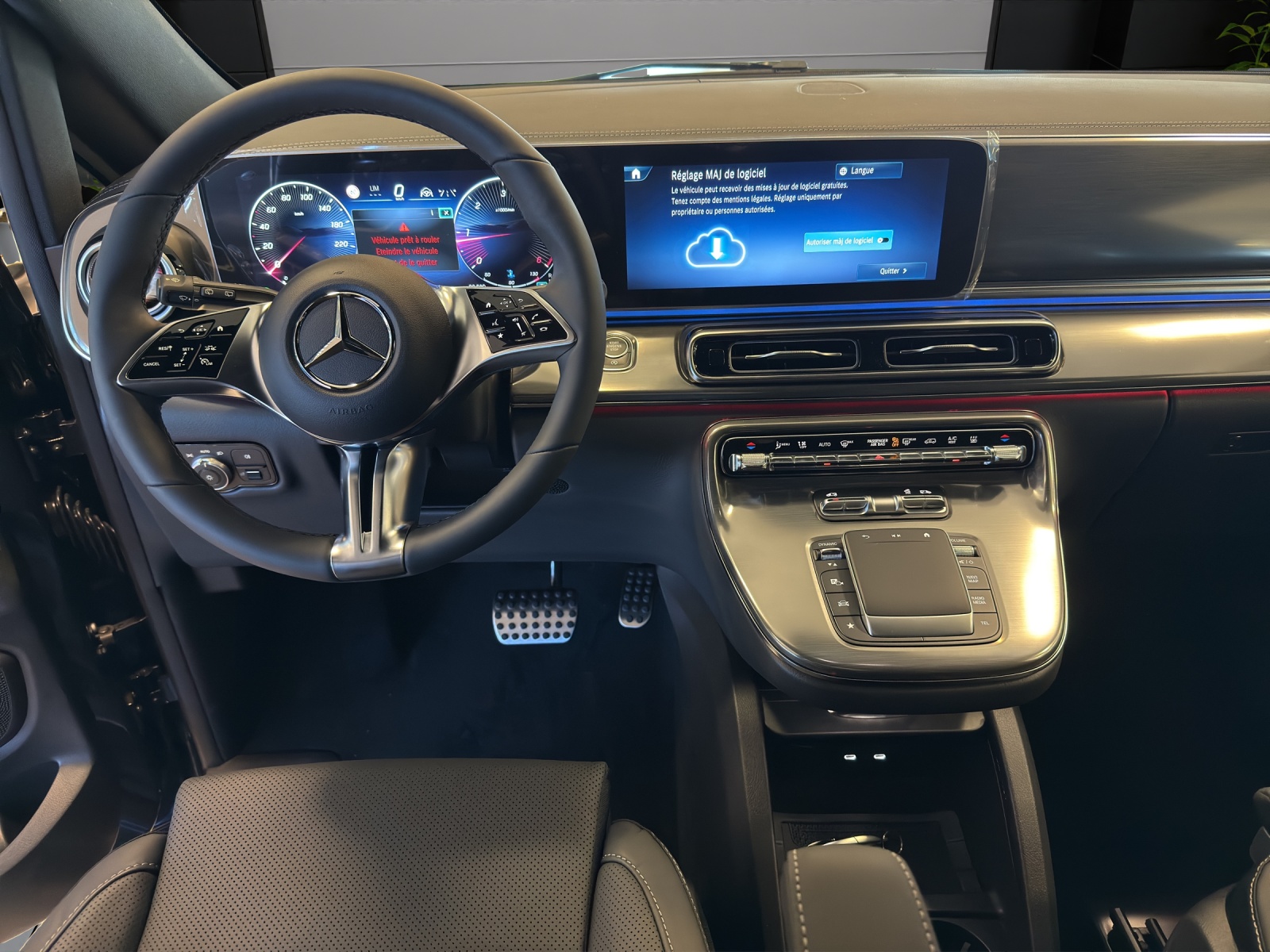 Image MERCEDES-BENZ V-300 V 300 d lang Exclusive 4Matic 9G-Tronic