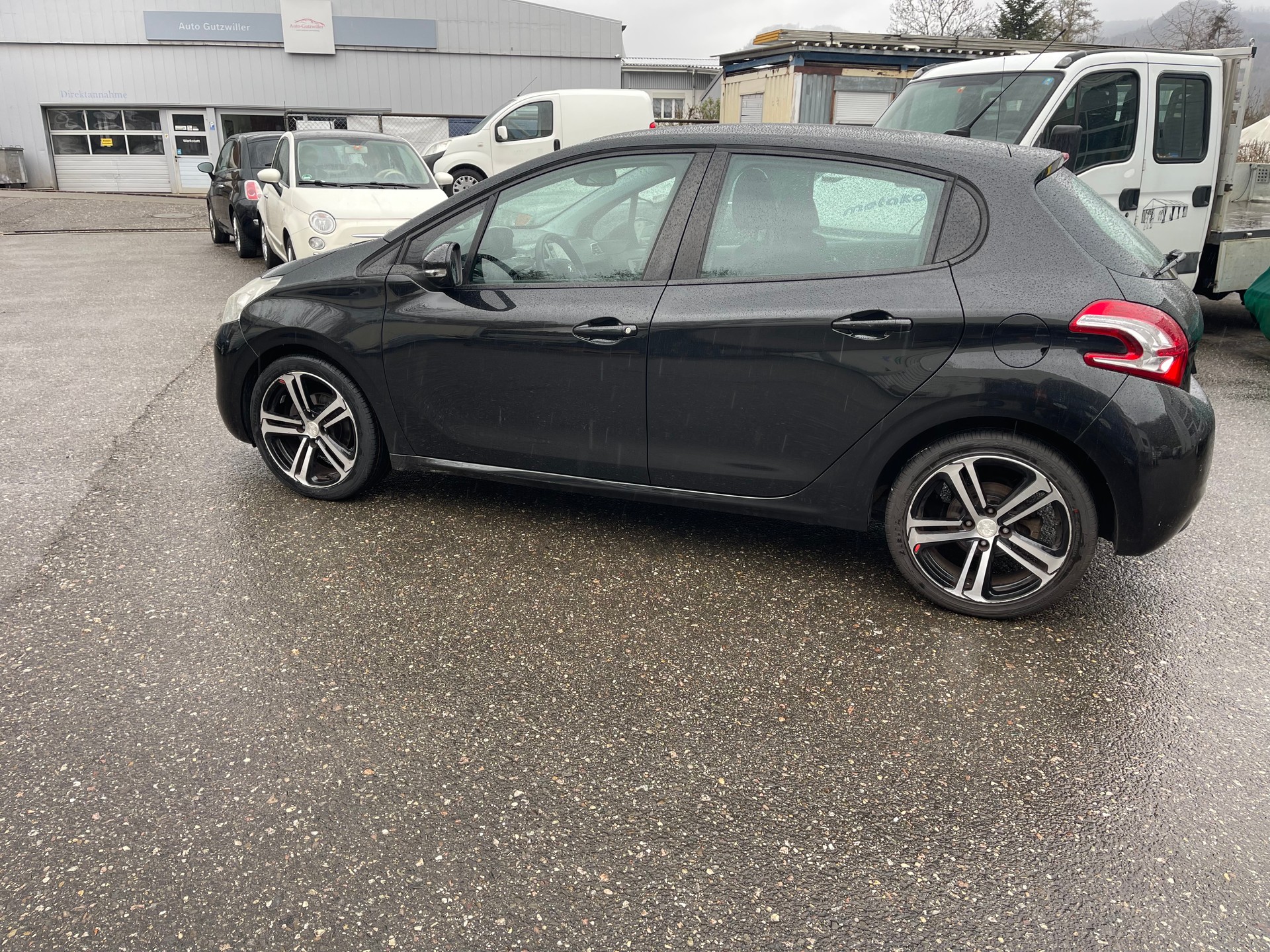 PEUGEOT 208 1.4 VTI Active Frisch ab Mfk-Kontrolle-image-4