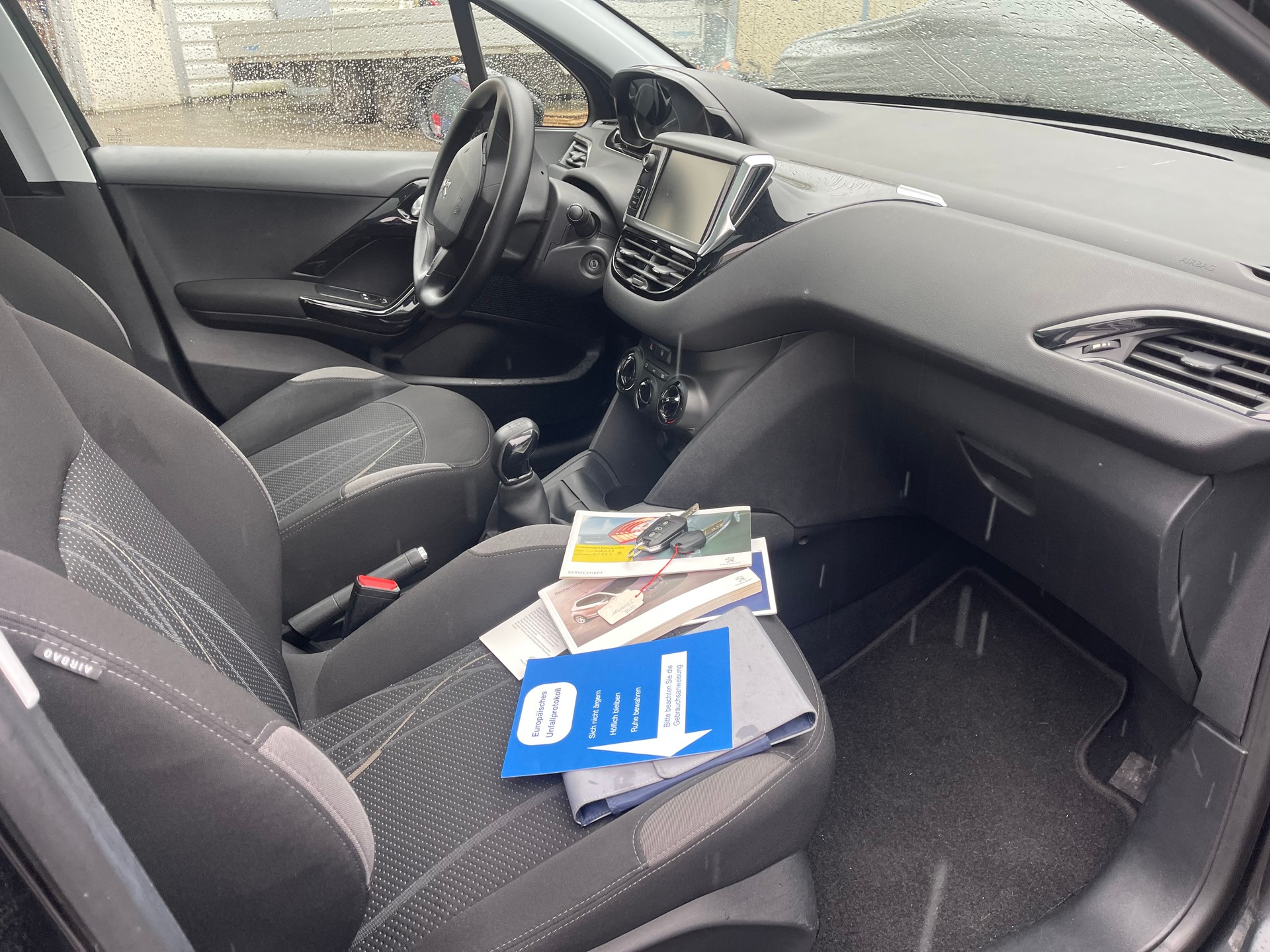 PEUGEOT 208 1.4 VTI Active Frisch ab Mfk-Kontrolle-image-13