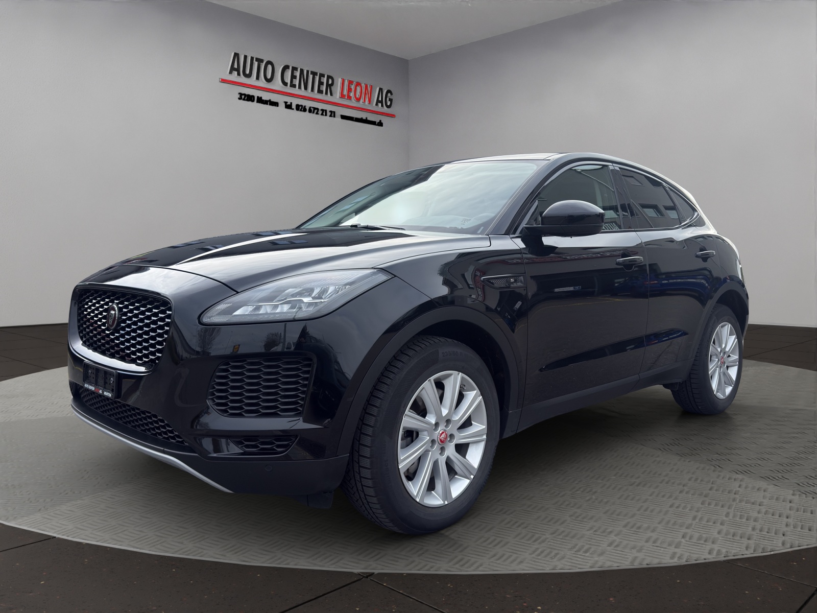 JAGUAR E-Pace 2.0 P200 HSE AWD Automatik-showroom-element-1