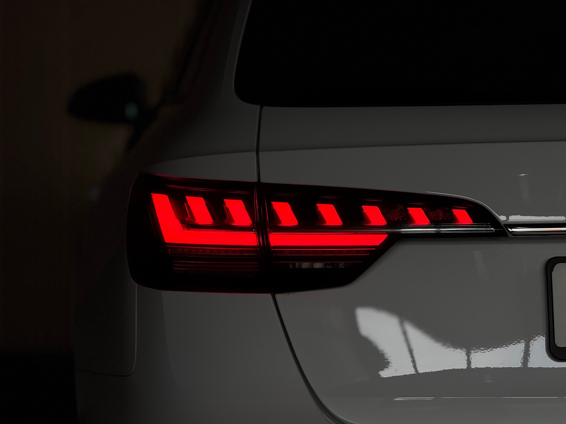 AUDI A4 Avant 2.0 40 TDI Advanced quattro S-Tronic *ab CHF 249.-/ Monat*-image-6