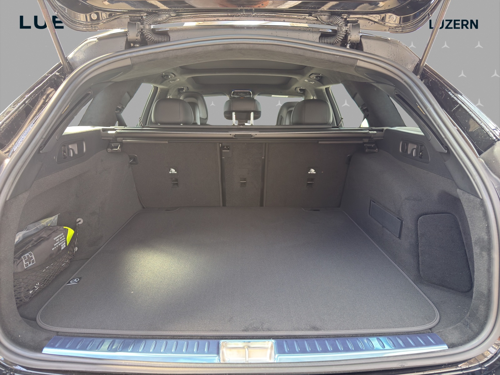 MERCEDES-BENZ E 450 T 9G-Tronic 4Matic-image-14